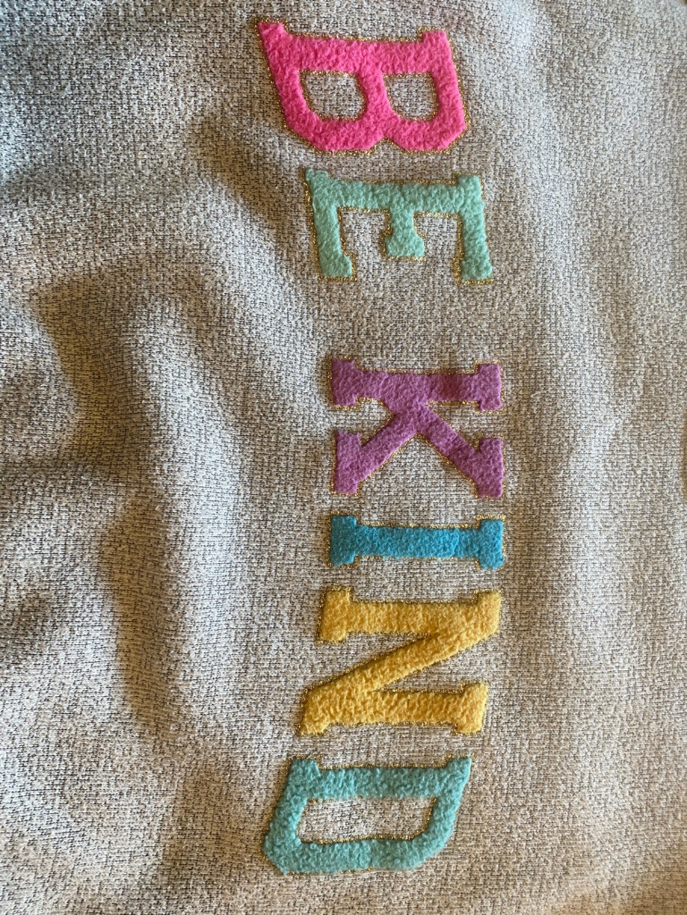 Cozy Gray 'Be Kind' Crewneck Sweater - Multicolor Lettering - Picture 3 of 4